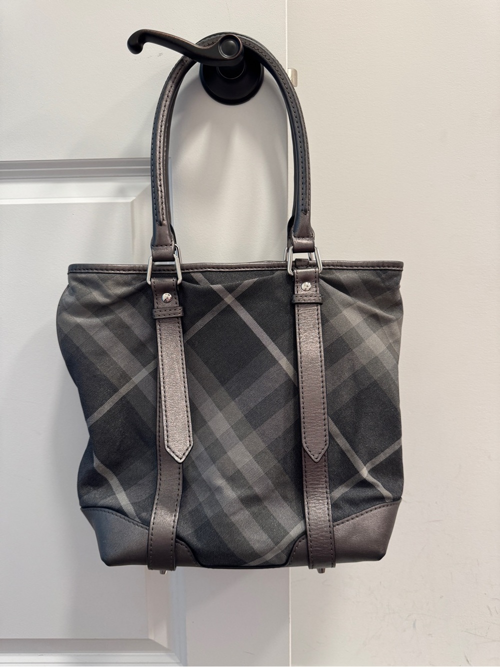 Burberry authentic shimmery checkered pattern tote shoulder bag purse - Picture 1 of 7